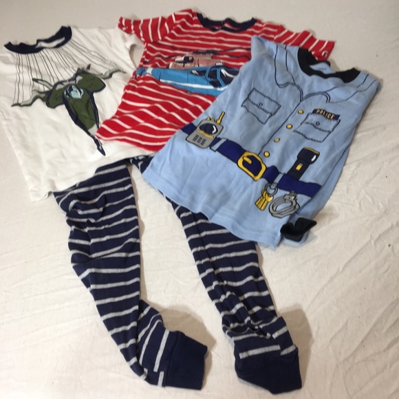 Carters Pajamas Boys Used Plane and Pirates - Picture 2 of 6
